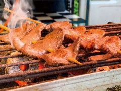 金魚／牛タン焼き